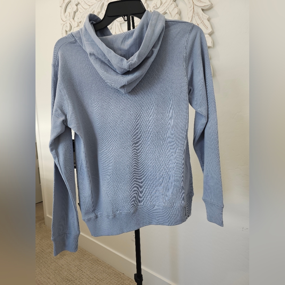 NWT Rip Curl Light Blue Hoodie with Gold and White Accents Boys Size Small (10) - Picture 3 of 3